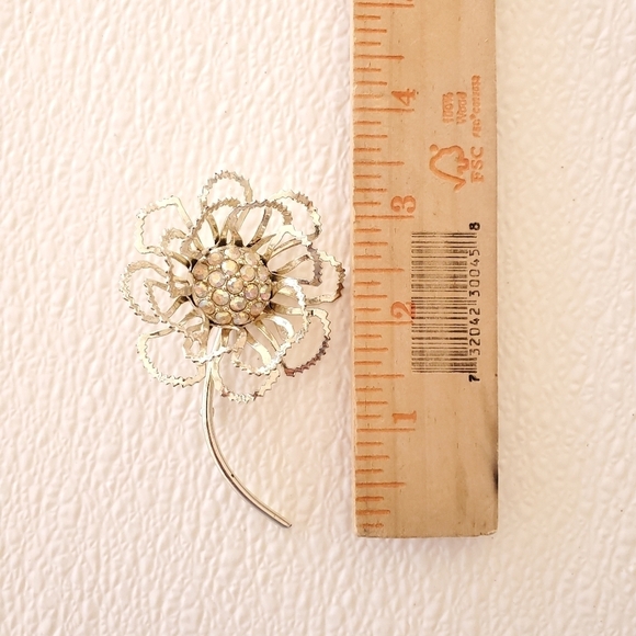 Vintage Sarah Coventry Allusion Flower Aurora Borealis Brooch Pin - Picture 5 of 5